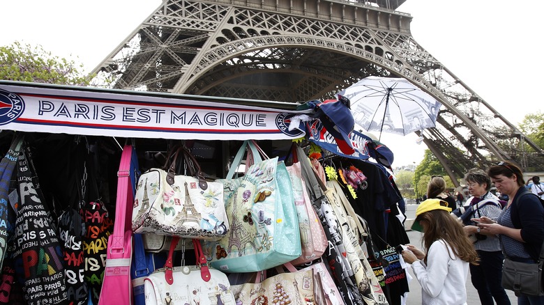 A shop on Eiffel Tower esplanade