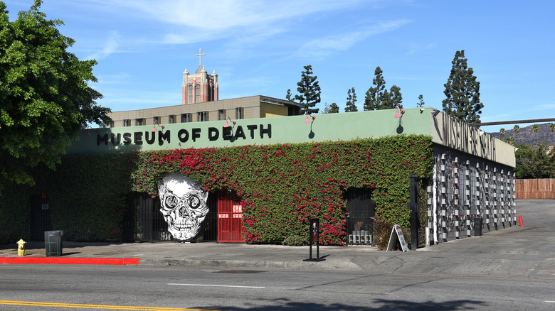 Front of Museum of Death in Los Angeles