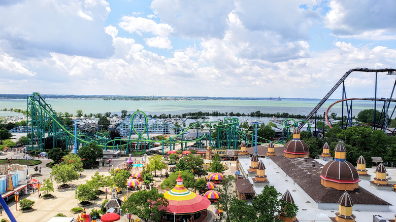 Overhead view of Cedar Point alongside Lake Erie