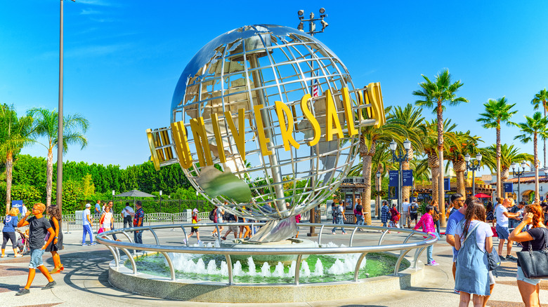 Entrance to Universal Studios Hollywood