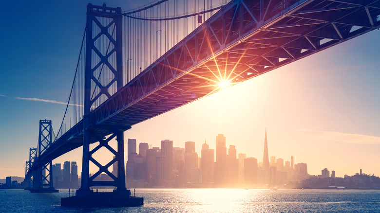 The bridge and skyline in San Francisco 
