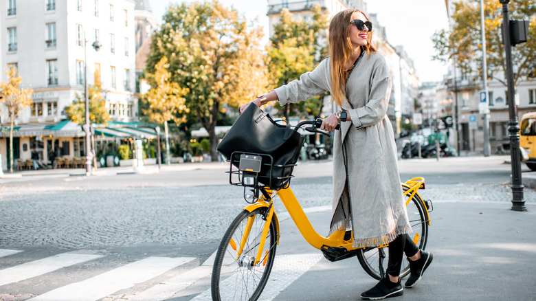 Cycling in Paris