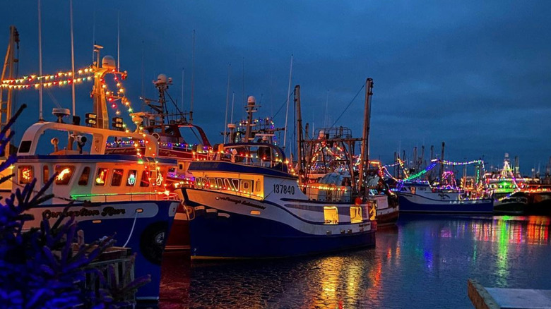 Port de Grave boat lighting