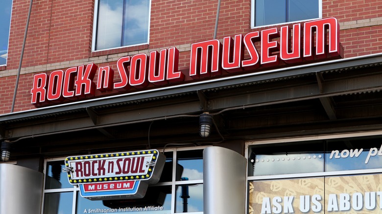 Entrance to Rock 'n' Soul Museum