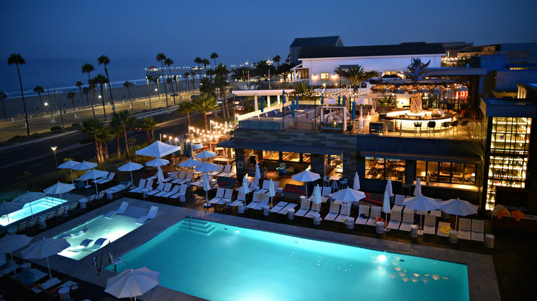Paséa Hotel in Huntington Beach View