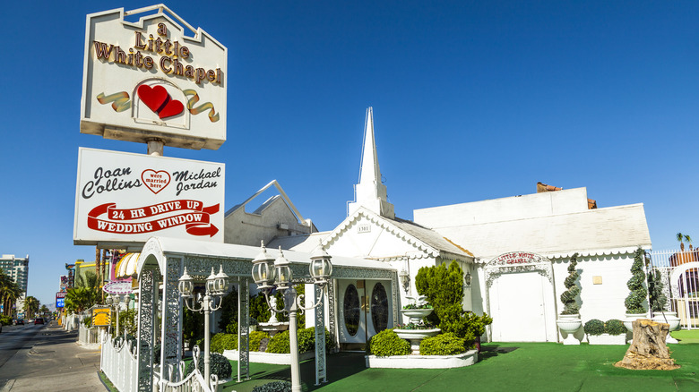 Vegas' Little White Chapel
