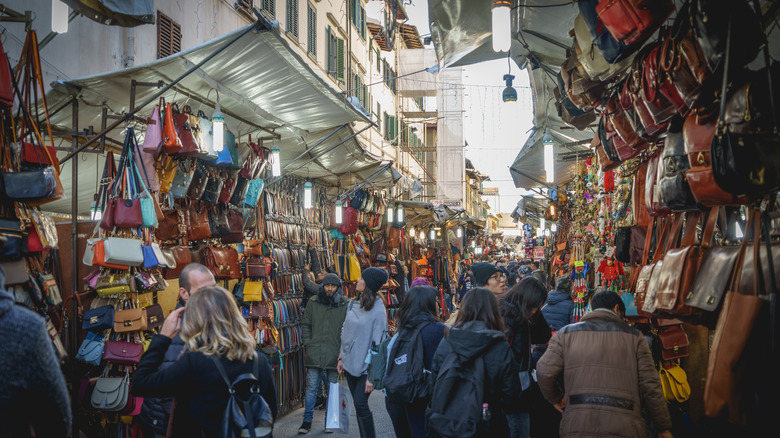 A busy Florence market