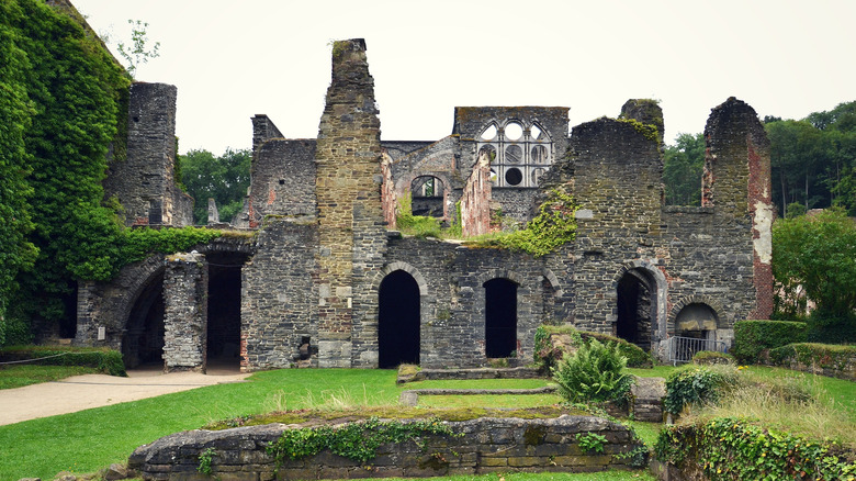 interior of Villers Abbey
