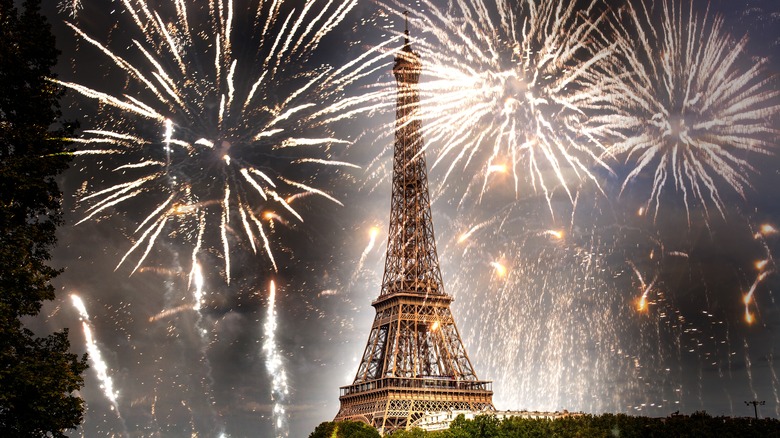 Fireworks behind Eiffel Tower