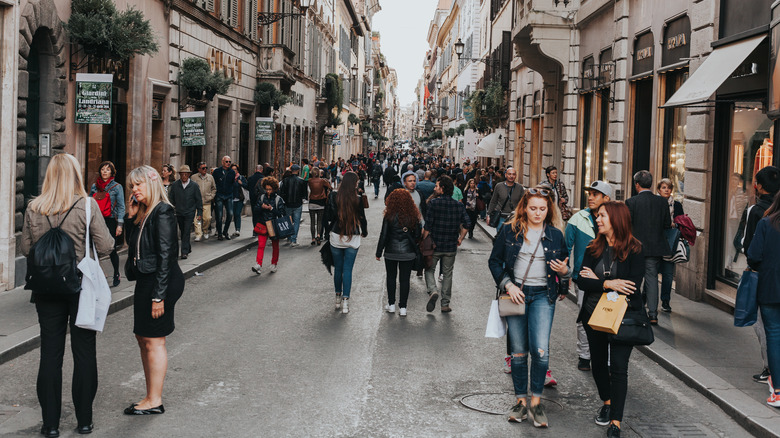 Crowded street in Rome 