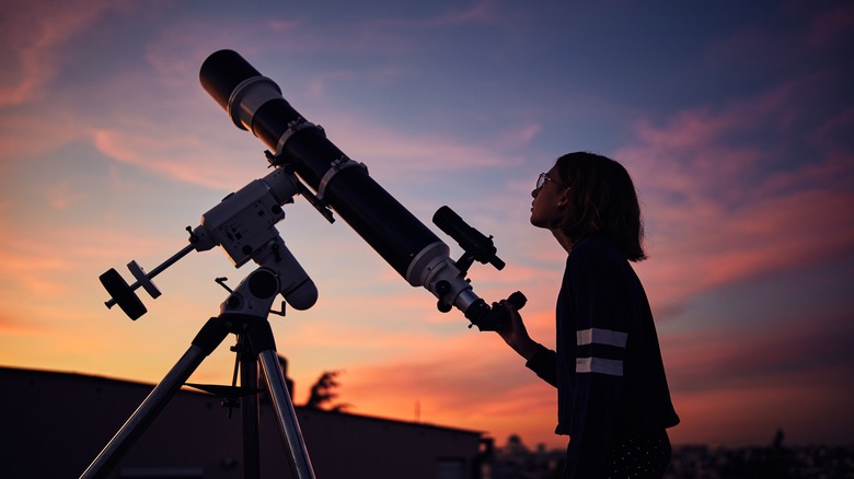 Child stargazing