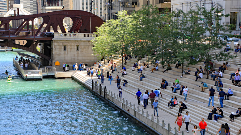 People enjoying Riverwalk in Chicago