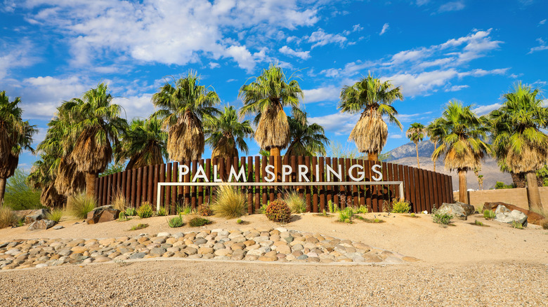 Sign for Palm Springs