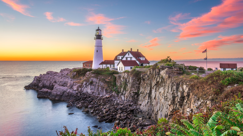Portland, Maine lighthouse and coast