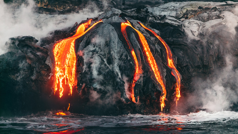 Active lava flow from Kīlauea volcano