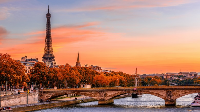 Eiffel Tower in Autumn