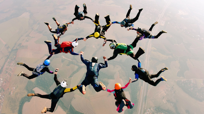 skydiving group