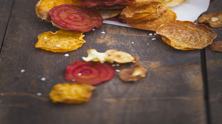 Paper bag with vegetable chips