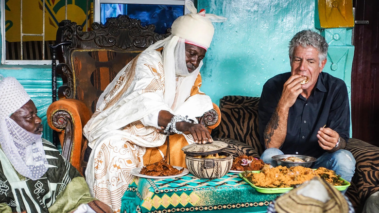 Anthony Bourdain eats in Lagos