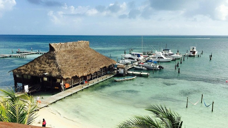 Hotel Imperial Las Perlas pier and beach