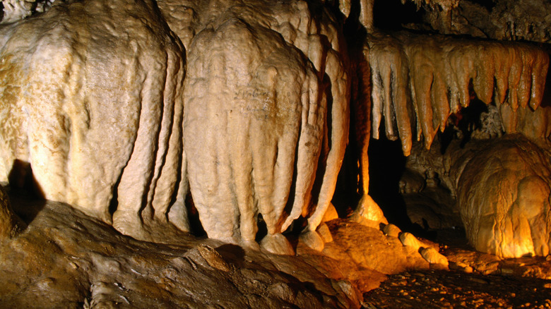 Inside a marble hall at Oregon Caves National Monument