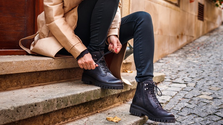 woman wearing boots