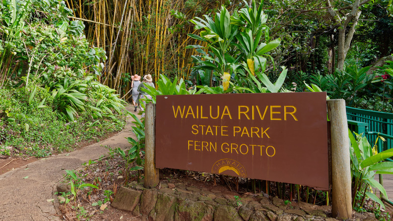 Entrance sign at Wailua River State Park, Hawaii