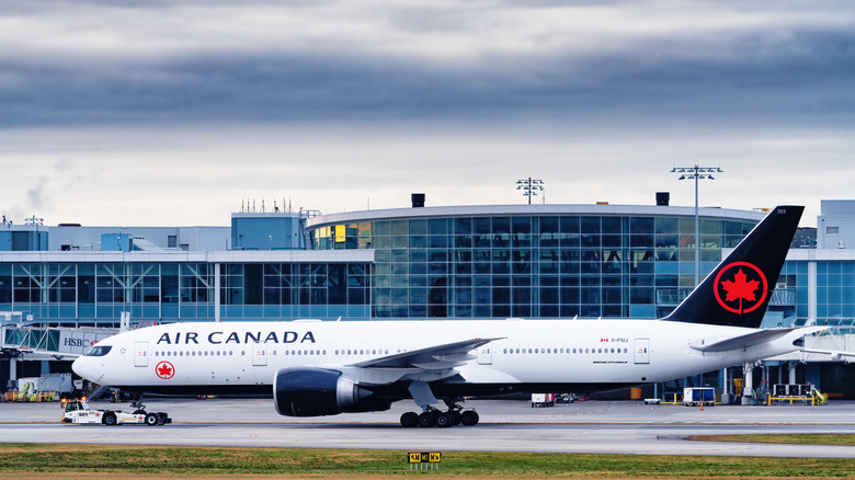 An Air Canada 777 jet in Vancouver, British Columbia