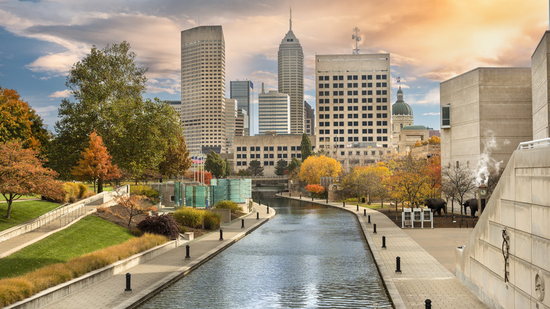 Indianapolis skyline and river