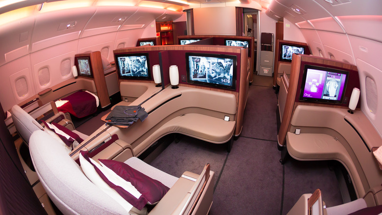 Qatar Airways first class seats