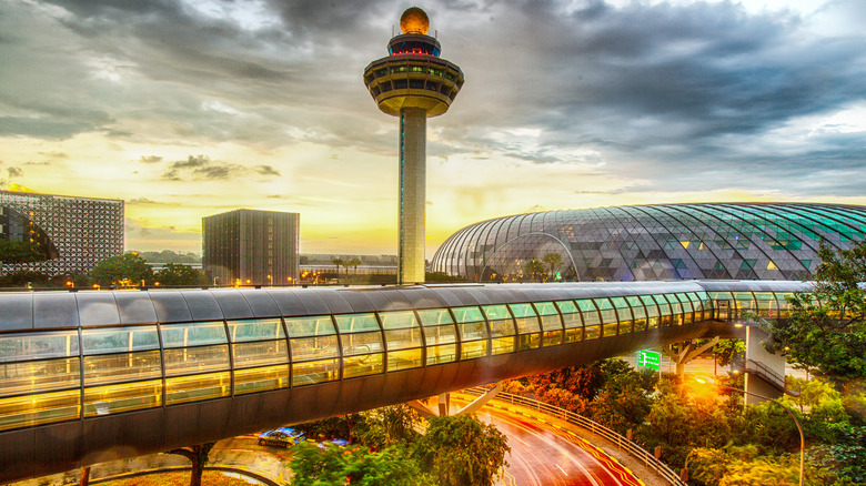 terminal 2 at Singapore Changi Airport