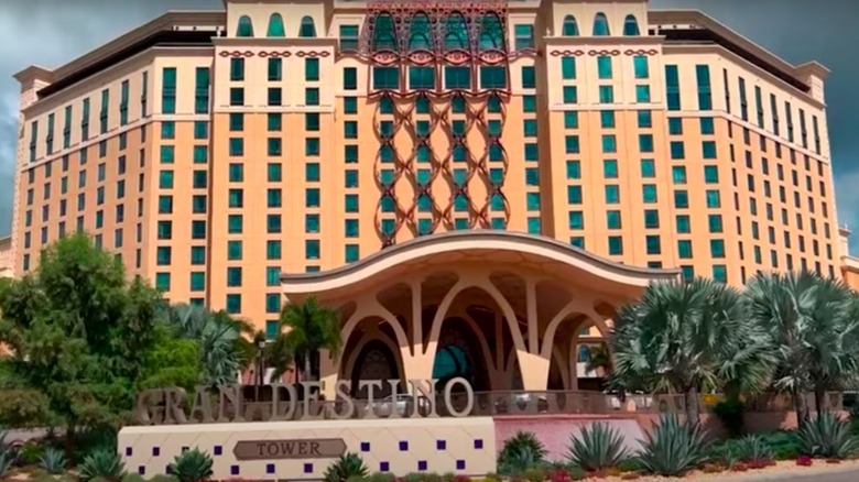 Gran Destino Tower at Coronado Springs Resort