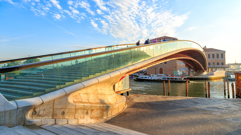 Constitution Bridge over Grand Canal 