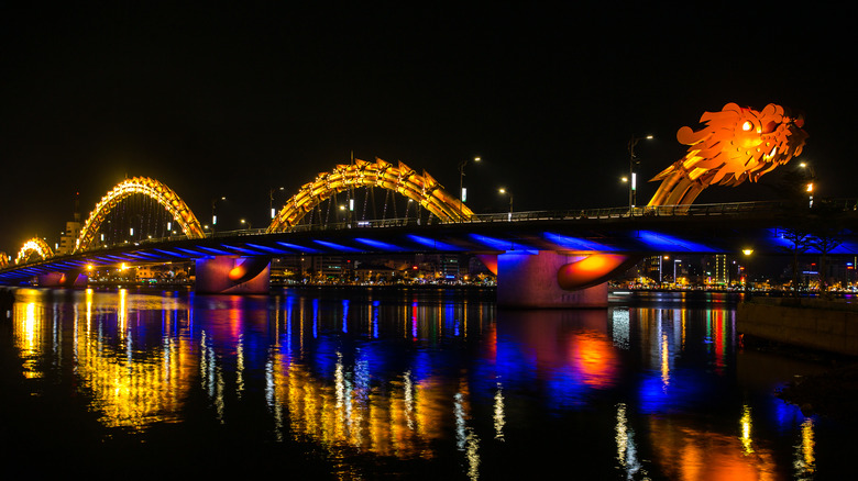 LED-lit Dragon Bridge at night