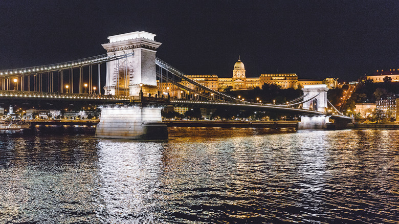 Széchenyi Chain Bridge