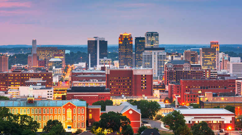 Birmingham Alabama skyline at night