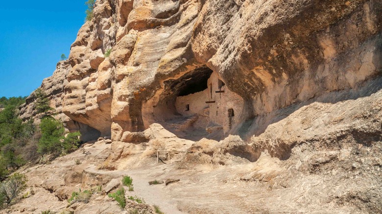 Gila Cliff Dwellings New Mexico