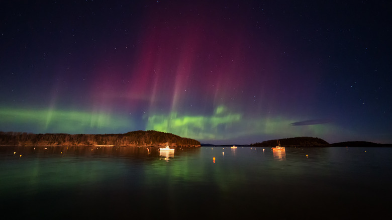 northern lights in Maine