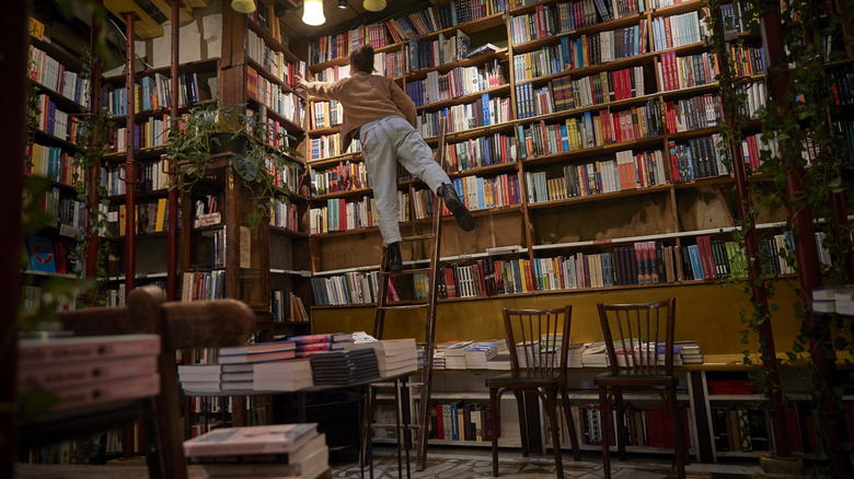 Inside the Shakespeare and Company bookstore