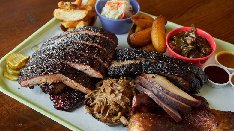 Meat platter Tropical Smokehouse West Palm