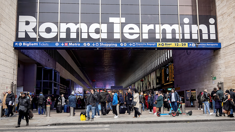 Roma Termini metro station