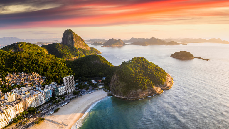 Copacabana Beach at sunrise in Rio de Janeiro