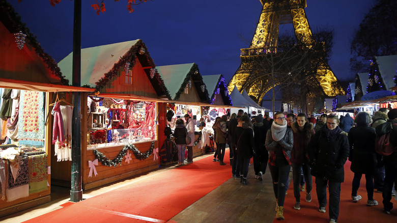 The Eiffel Tower in December 