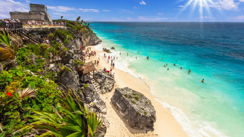 The ruins and shores of Tulum