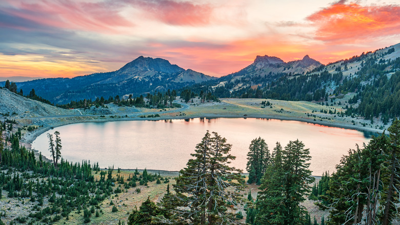 Lake Helen in Lassen Volcanic National Park