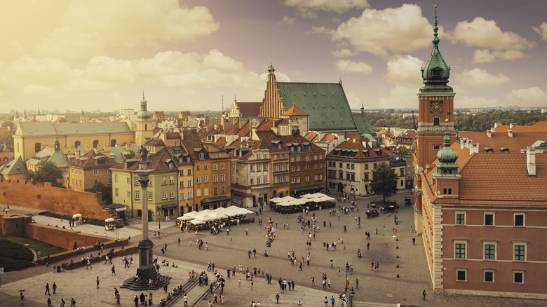 Warsaw old town square