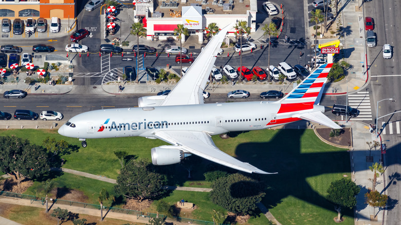American Airlines plane flying