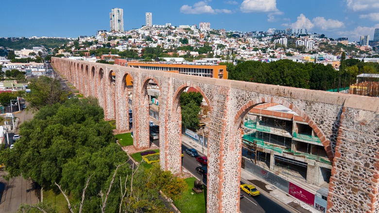 Querétaro's aqueduct 