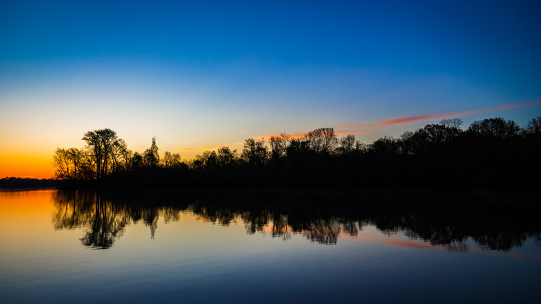 Sunset at Old Hickory Lake