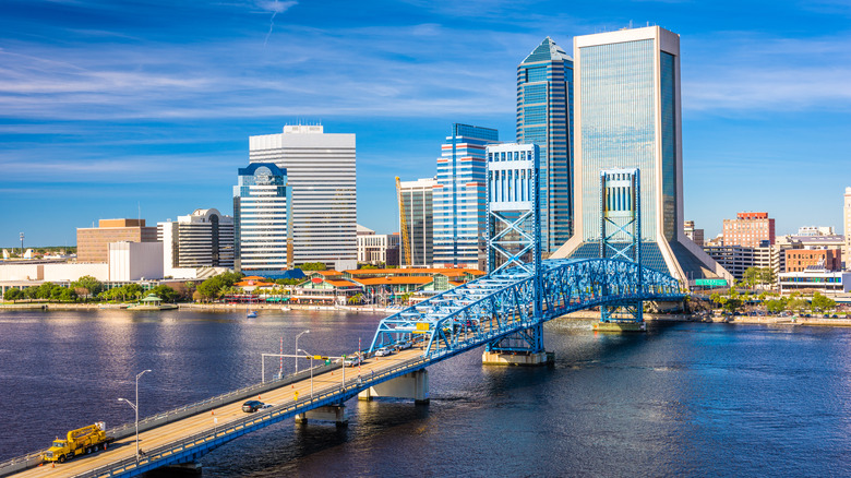 Jacksonville skyline and river